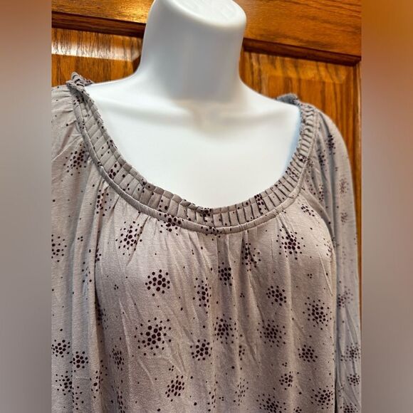 Jaclyn Smith Collection Woman’s Long Sleeve Shirt - Picture 2 of 5